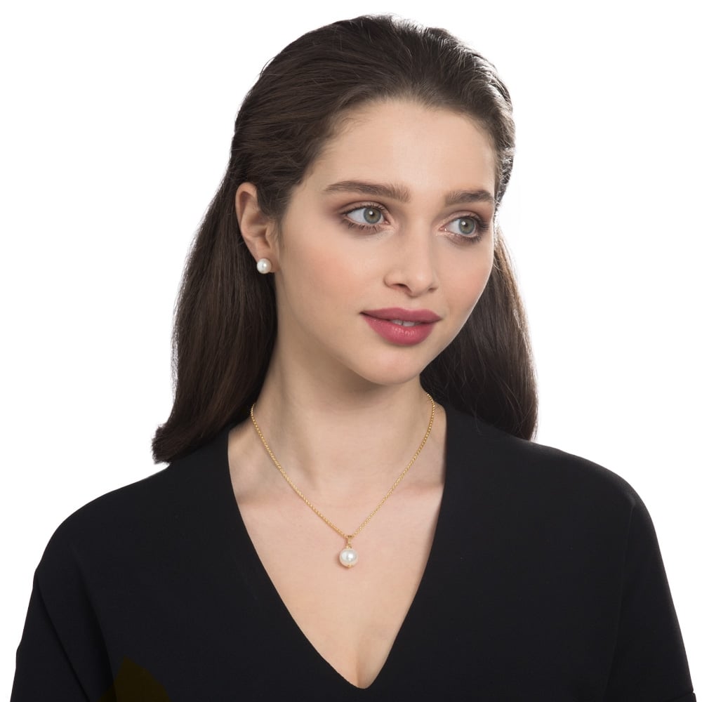 Divine White 12mm Shell Pearl Gold Tone Pendant