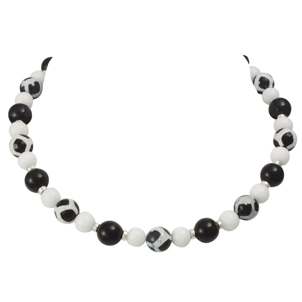 Portamento Black Agate White Jade Beaded Necklace